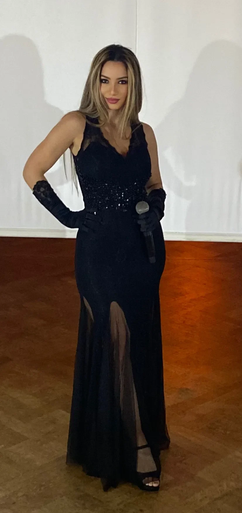 Contact et booking de Katia Belam, chanteuse pour vos événements privés à Paris